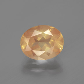 2.70克拉天然中长石拉长石，椭圆形切割，透明