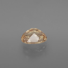 1.71克拉天然中长石拉长石，椭圆形切割，透明