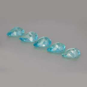 天然磷灰石，梨形，6.9×4.9毫米，VS