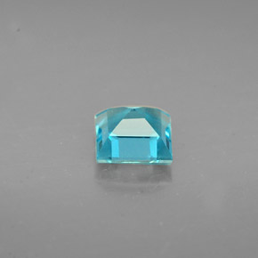 0.66克拉天然磷灰石，方形，5×4.9毫米，VS