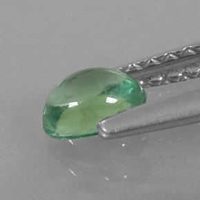 0.33克拉天然绿色磷灰石，椭圆形切割，4.8×3.7毫米，透明