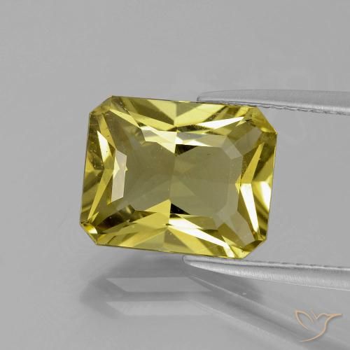 4.08ct 天然 金棕色 磷灰石, 祖母绿式切割, VS