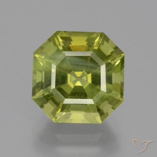 6.64ct 天然 浅土绿 磷灰石, 祖母绿式切割, VS