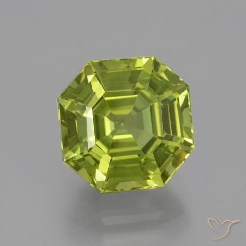 5.95ct 天然 橄榄绿色 磷灰石, 祖母绿式切割, VS