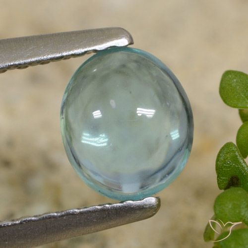 0.66ct 天然 非常浅的蓝绿色 磷灰石, 椭圆形, 透明