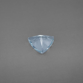 0.81克拉天然海蓝宝石，三角形，7.1×7毫米，VVS