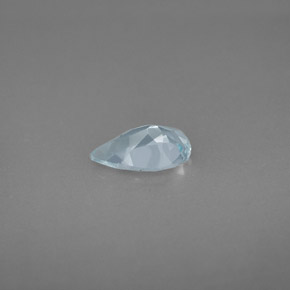 0.69克拉天然海蓝宝石，梨形，8.1×5毫米，VVS