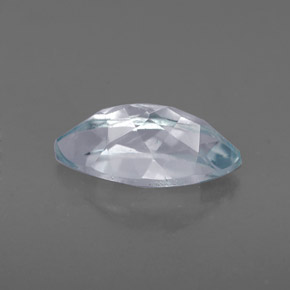 1.17克拉天然海蓝宝石，马眼形，10.1×5.1毫米，VVS