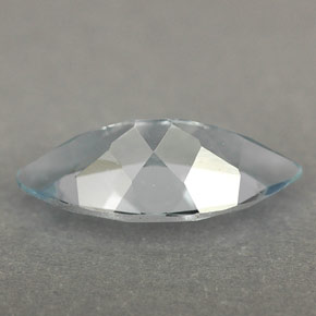 1.40克拉天然海蓝宝石，马眼形，12.2×6毫米，IF
