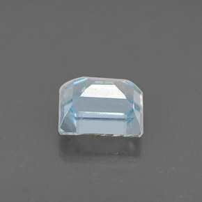 0.53克拉天然海蓝宝石，异形，5.1×4.1毫米，VS-SI
