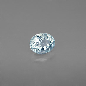 0.68克拉天然绿色海蓝宝石，椭圆形切割，6.2×4.9毫米，VVS