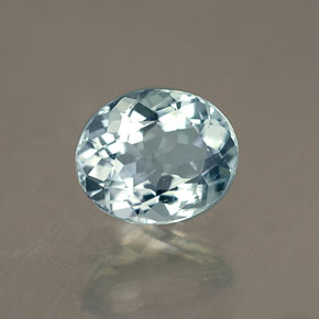 0.69克拉天然海蓝宝石，椭圆形切割，6.5×5.3毫米，VVS-VS