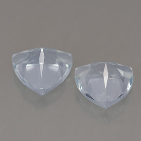 天然海蓝宝石，三角形，7.2×7.1毫米，VVS-VS