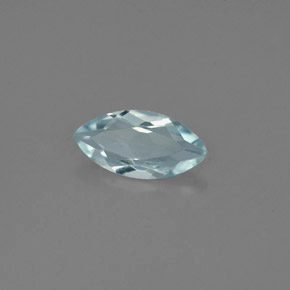 0.82克拉天然海蓝宝石，马眼形，10.1×5毫米，VVS-VS