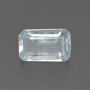1.07克拉天然海蓝宝石，祖母绿式切割，7.8×4.9毫米，VS