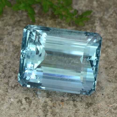 40.56ct 天然 深水蓝 蓝晶, 祖母绿式切割, VVS