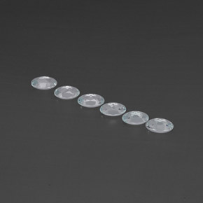 天然海蓝宝石，椭圆形切割，5.1×3.1毫米，VVS-VS