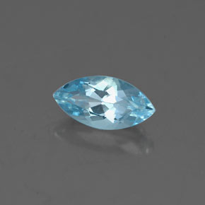 0.62克拉天然海蓝宝石，马眼形，8.1×4.2毫米，VVS