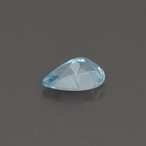 0.60克拉天然海蓝宝石，梨形，7.1×5毫米，VS