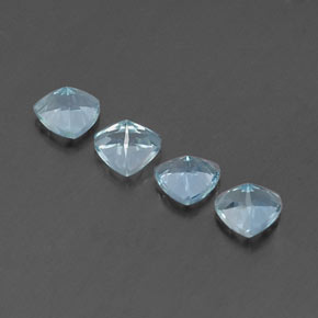 天然海蓝宝石，三角形，5.2×5.1毫米，VVS