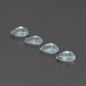 天然海蓝宝石，梨形，6.2×4.1毫米，VVS