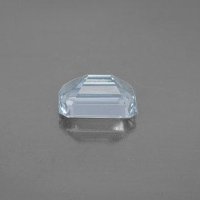 2.01克拉天然海蓝宝石，祖母绿式切割，9.2×6.5毫米，VS
