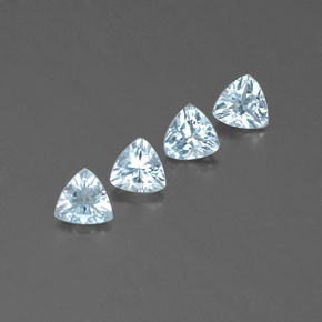 天然海蓝宝石，三角形，5.1×5.1毫米，VVS-VS