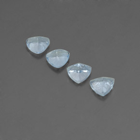 天然海蓝宝石，三角形，5.1×5.1毫米，VVS-VS