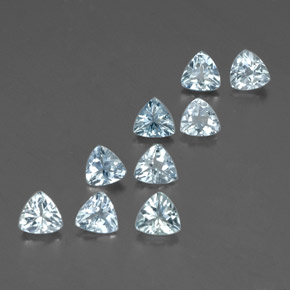 天然海蓝宝石，三角形，4.9×4.8毫米，VS