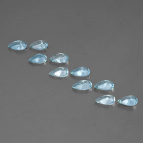 天然海蓝宝石，梨形，6.1×4.1毫米，VS