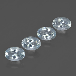 2.56克拉天然蓝晶，椭圆形切割，VVS-VS