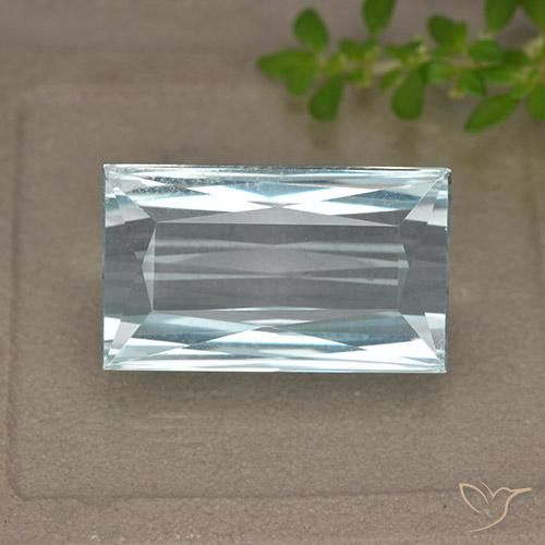 11.89ct 天然 浅蓝色 蓝晶, 狭长方形, VVS