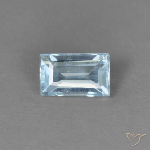 0.26ct 天然 淡天蓝色 蓝晶, 狭长方形, VS