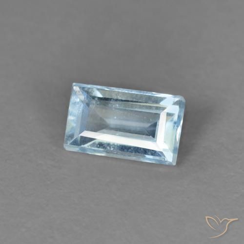 0.26克拉天然蓝晶，狭长方形，VS
