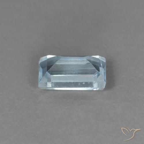0.26克拉天然蓝晶，狭长方形，VS