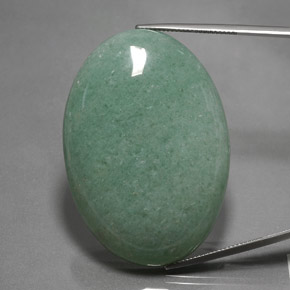 112.70克拉天然绿色东陵石，椭圆形切割，47.3×33毫米，不透明