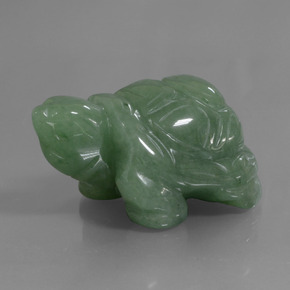 292.50克拉天然绿色东陵石，异形，51.2×34.9毫米，不透明