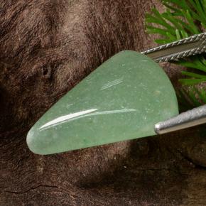 12.64克拉天然砂金石，胖三角形，半透明