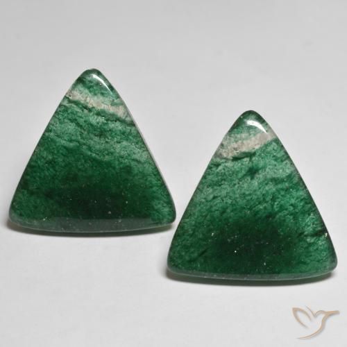 23.02克拉天然砂金石，胖三角形，半透明