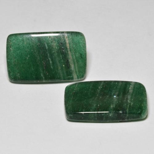 16.97天然绿色东陵石，长方形切工，18.2×11.2毫米，半透明