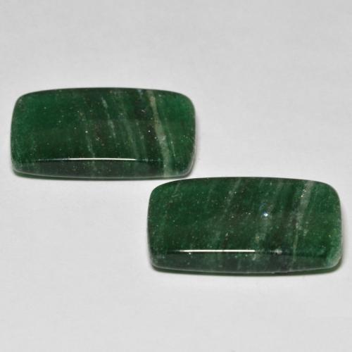 16.97天然绿色东陵石，长方形切工，18.2×11.2毫米，半透明