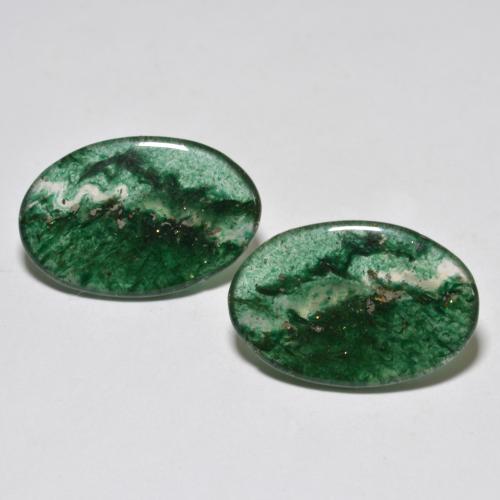 12.30天然绿色东陵石，椭圆形切割，19.2×12.8毫米，半透明