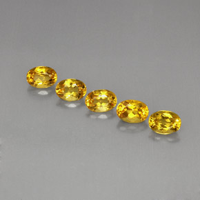 克拉天然绿柱石，椭圆形切割，VVS