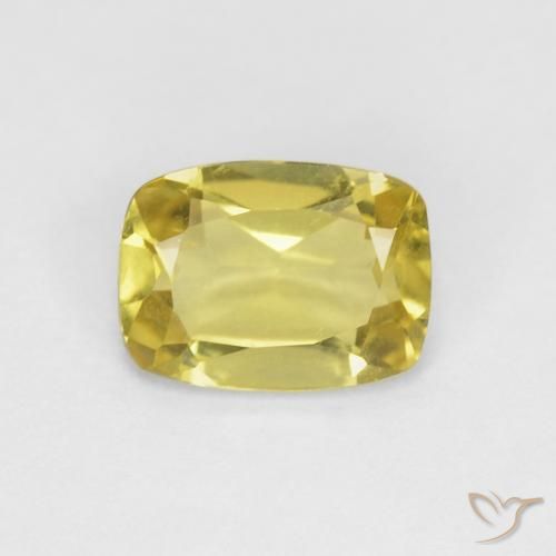 0.75ct 天然 非常浅的蜜黄色 绿柱石, 软垫, VS