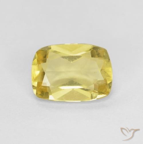0.75克拉天然黄色绿柱石，垫形剪裁，6.9×5毫米，VS