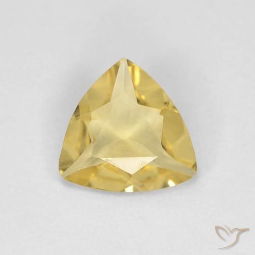 0.65ct 天然 浅金色 绿柱石, 胖三角形, VVS