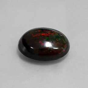 8.82克拉天然多色黑欧泊，椭圆形切割，18×13.7毫米，不透明