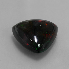 3.55克拉天然多色黑欧泊，三角形，12.9×12.1毫米，不透明