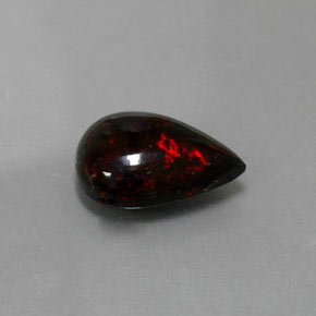 2.18克拉天然多色黑欧泊，梨形，13.2×9.1毫米，不透明