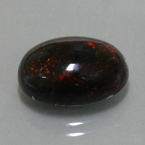 3.63克拉天然多色黑欧泊，椭圆形切割，14.1×10毫米，不透明